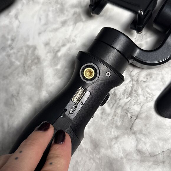 Hohem iSteady Pro  Handheld Stabilizing Gimbal For Action Camera READ** - Picture 7 of 10